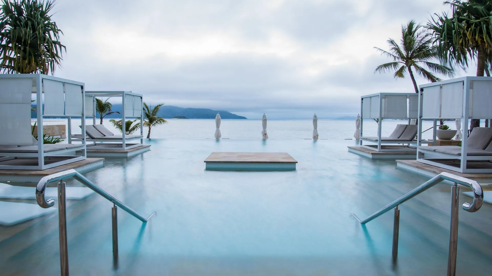 Intercontinental Hayman Great Barrier Reef Hotel Hayman Island